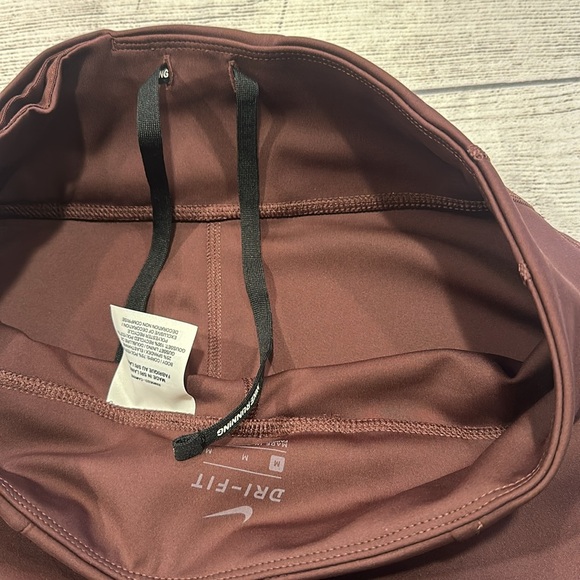 Women’s Nike Dri-Fit Running Crop length Epic Lux leggings size M - Picture 10 of 16